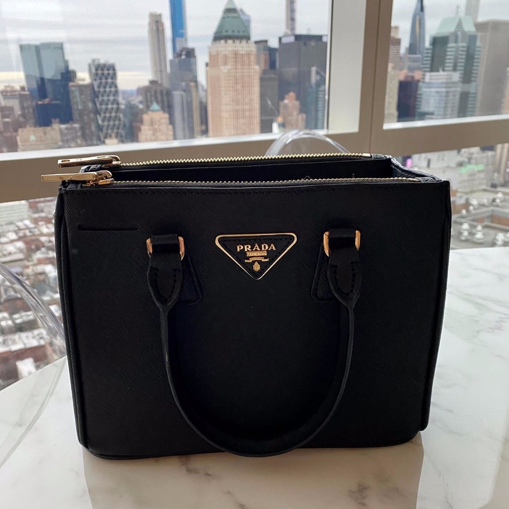 PRADA Galleria mini textured-leather tote